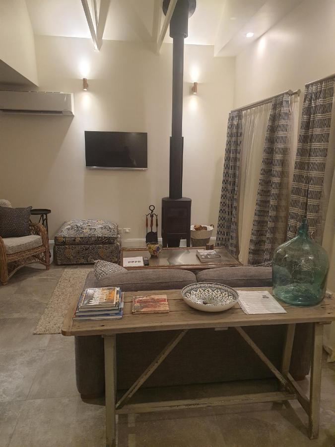 The Bower@ Kings Cottage Uralla ภายนอก รูปภาพ